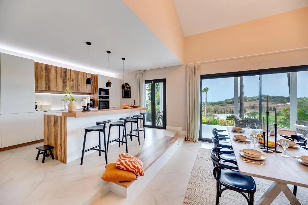 公寓 Top Renovated 4Bdrm Luxury Villa - Frontline Golf 埃斯特波纳