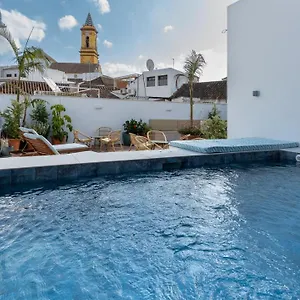 Albergue Veranera, Estepona