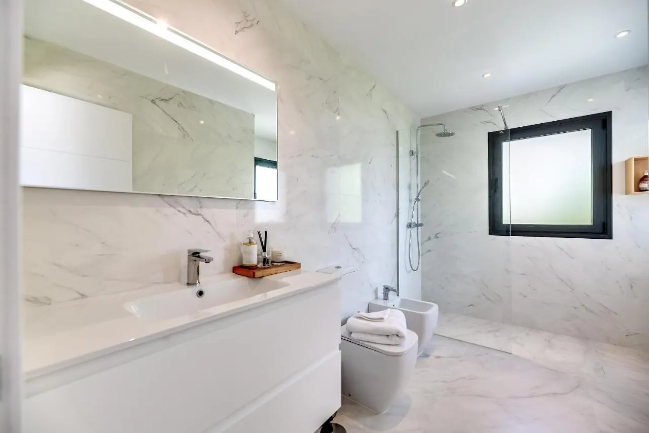 Top Renovated 4Bdrm Luxury Villa - Frontline Golf Estepona 0*,  Spain