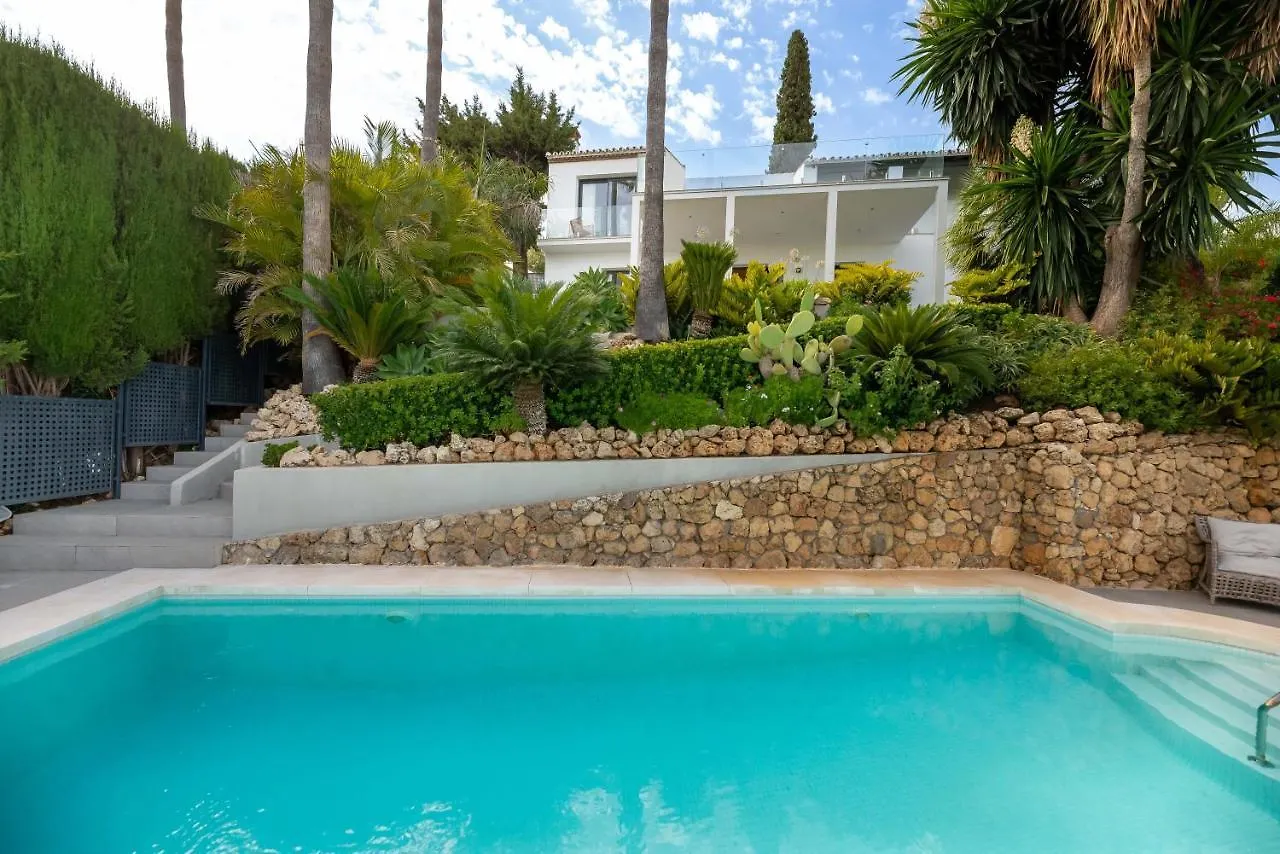 Top Renovated 4Bdrm Luxury Villa - Frontline Golf Estepona Apartment