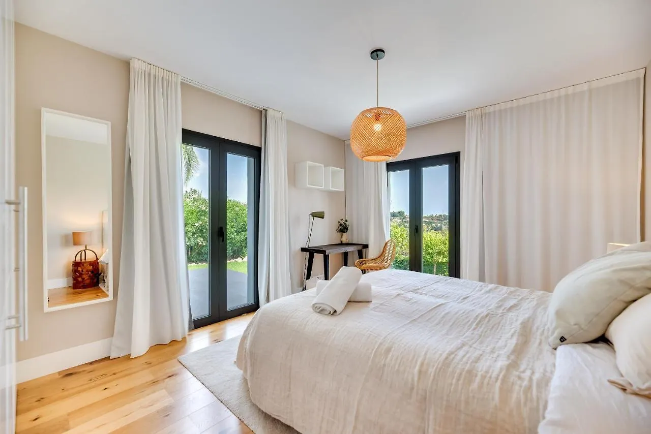 Apartment Top Renovated 4Bdrm Luxury Villa - Frontline Golf Estepona Spain